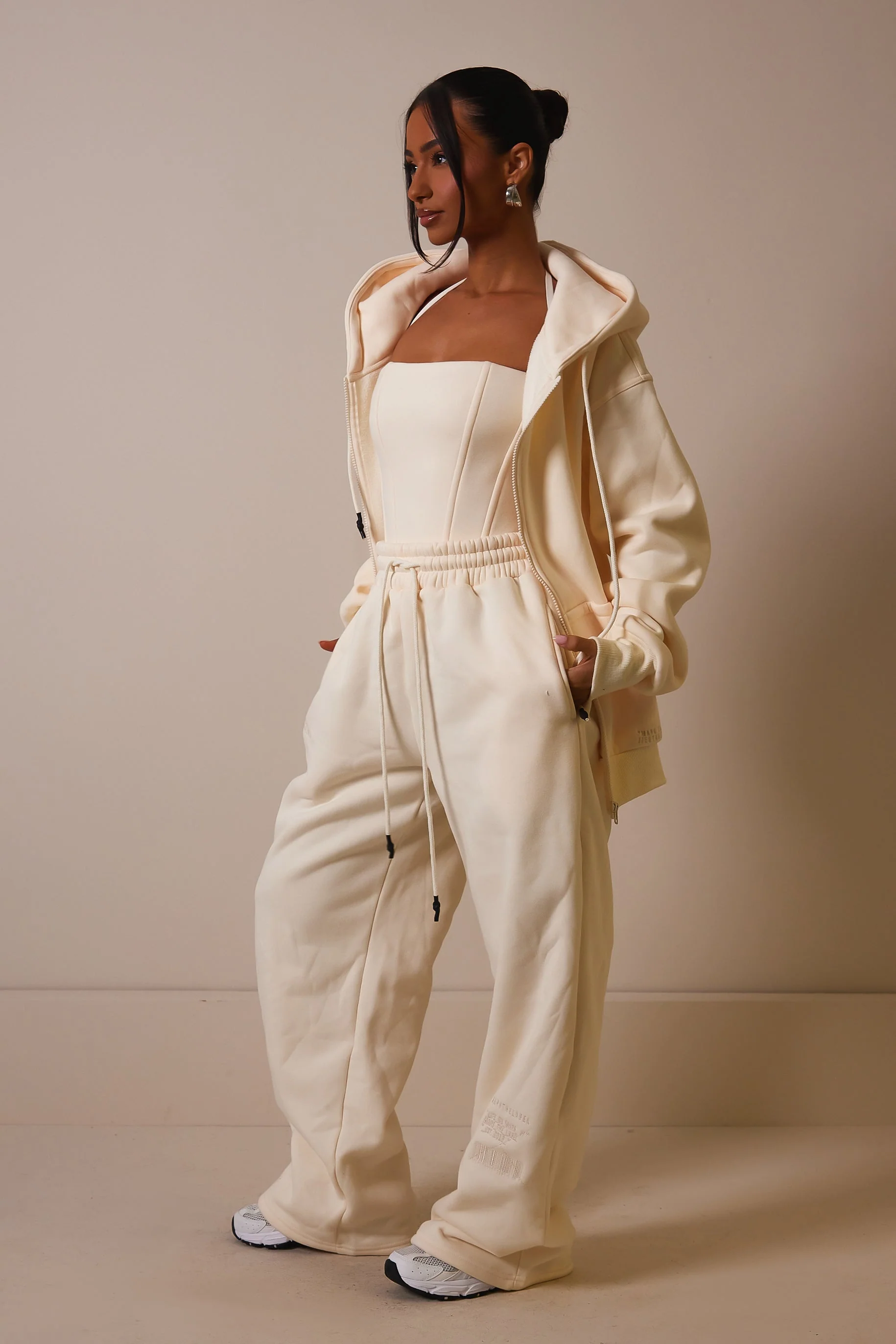 Life On Mars Zip Jacket in Cream - Image 5