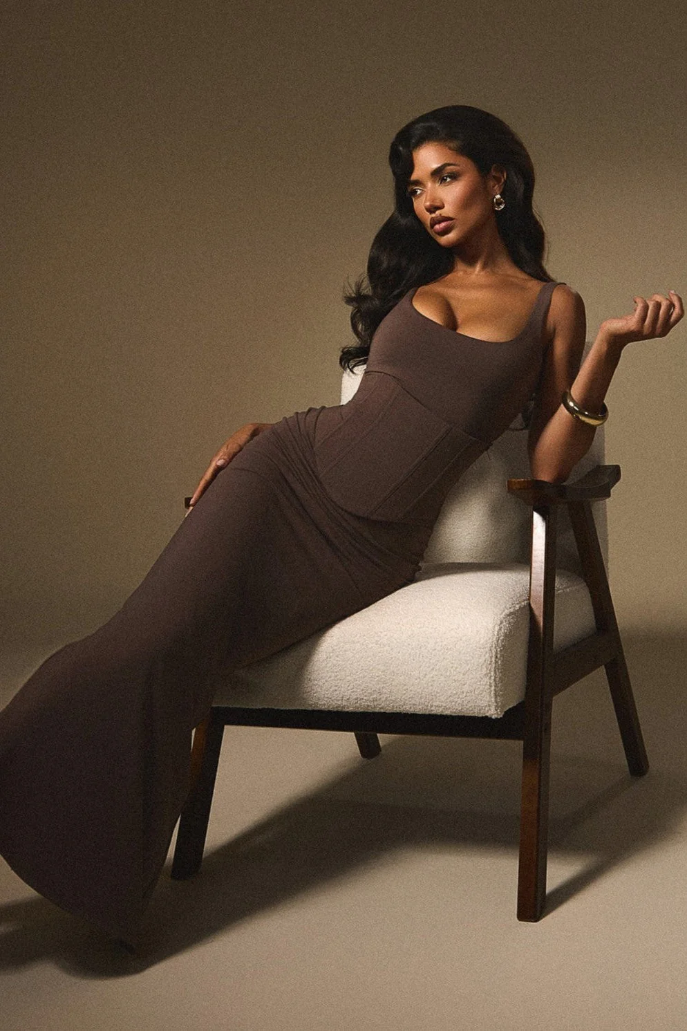 The Sandra Scoop Maxi in Brown - Image 4