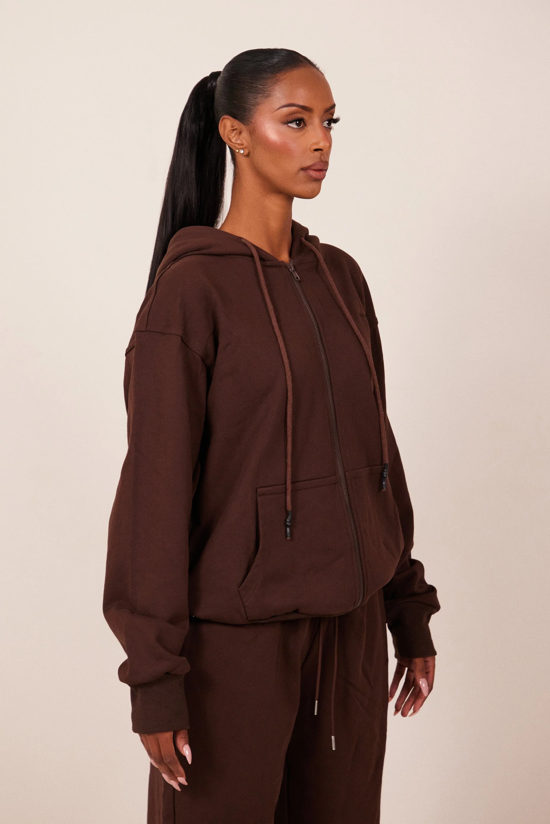 The Basic Jacket in Brown - Image 3