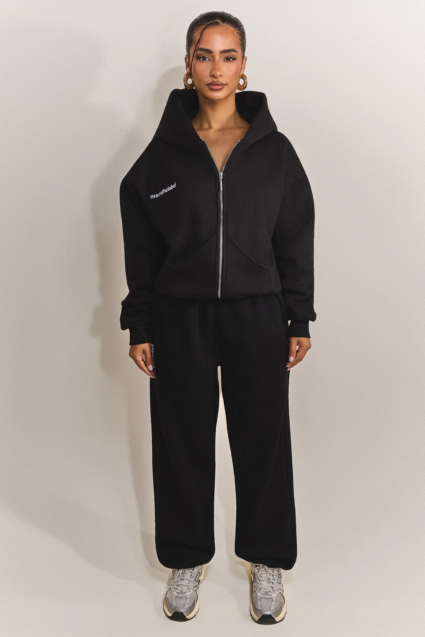 The Classics Cuffed Joggers in Black