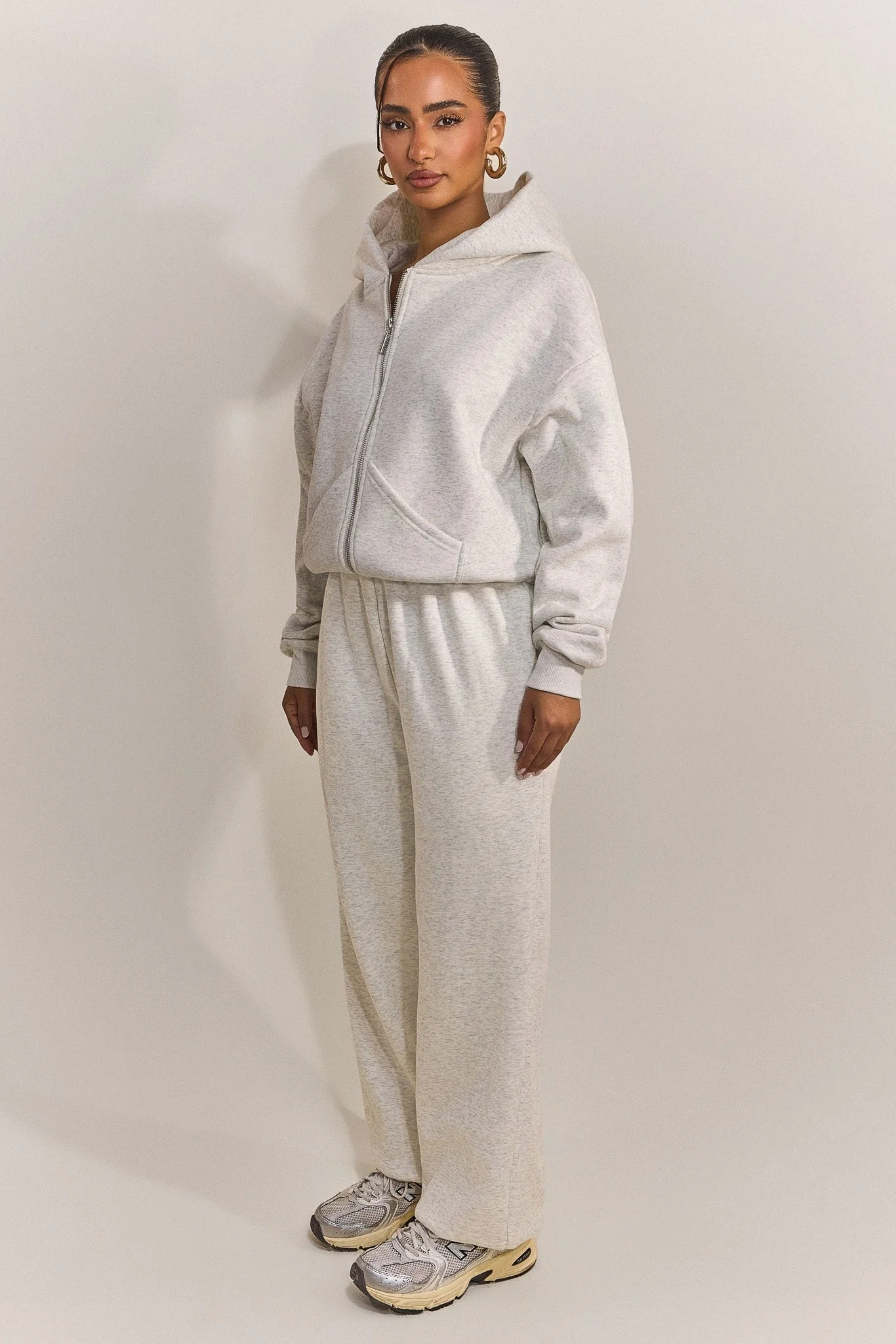 The Classics Cuffed Joggers in Grey Marl - Image 3