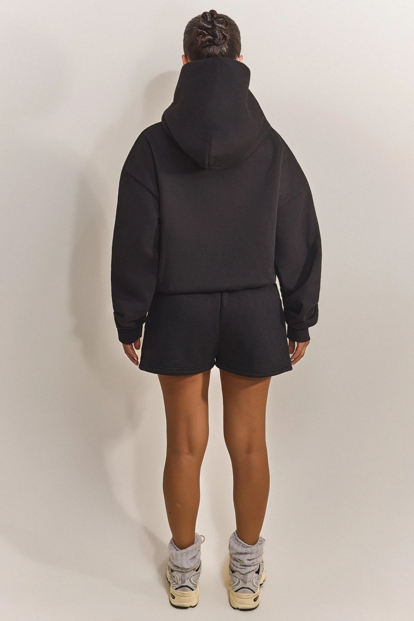 The Classics Shorts in Black - Image 3