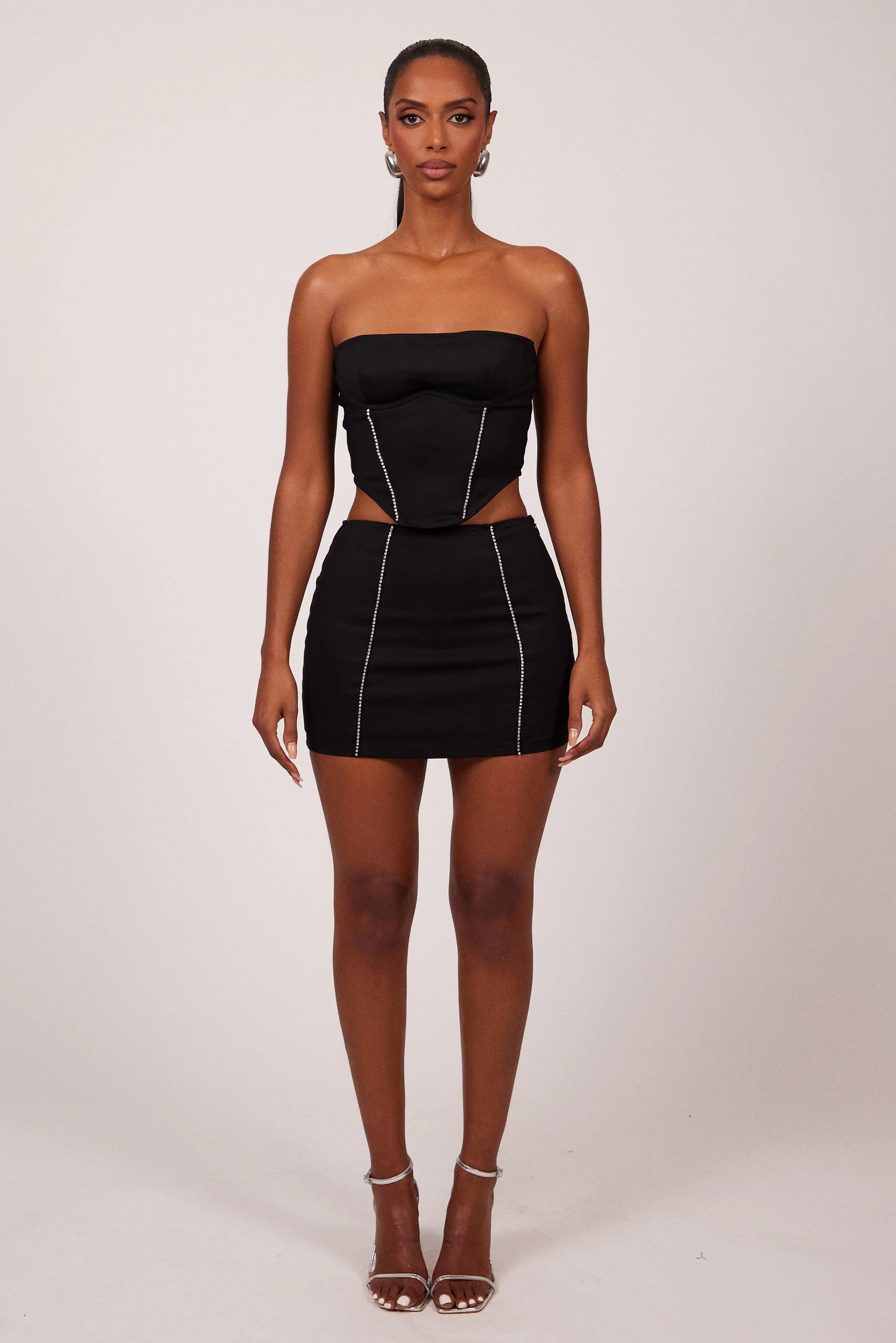 The Diamond Seam Set in Black - Image 7