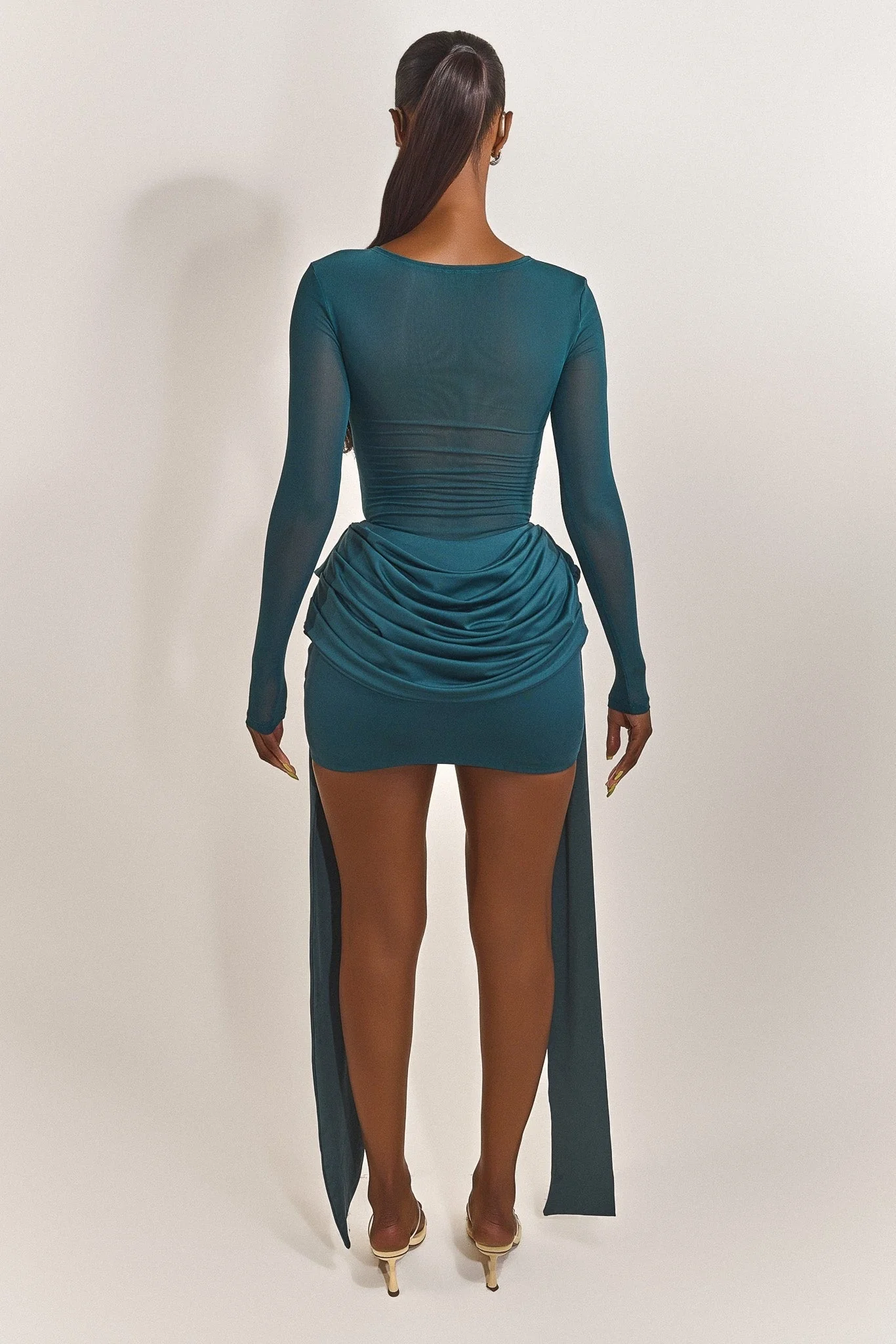 The Yara Skirt in Teal - Image 6