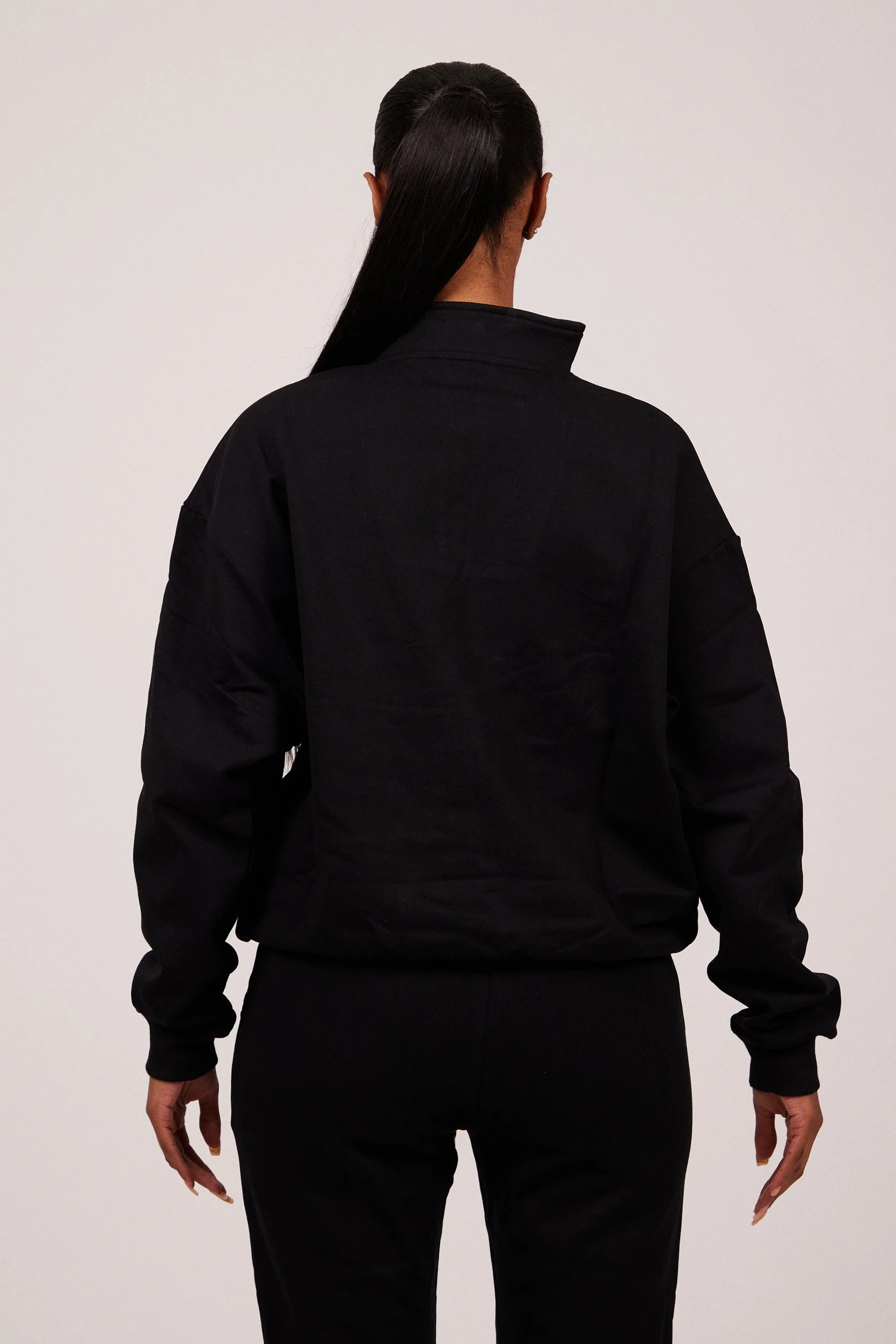 The Essentials Quarter Zip in Black - Image 4