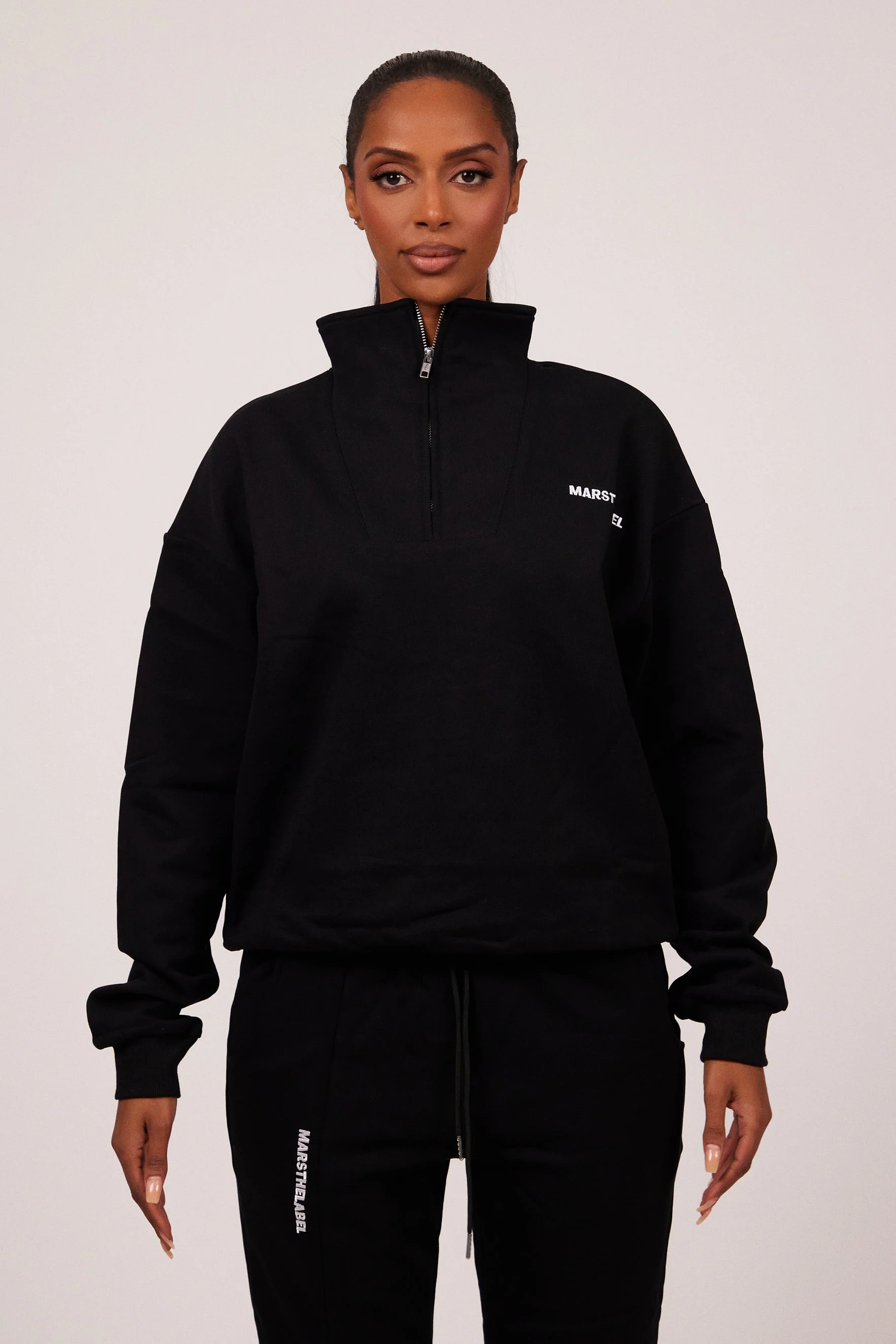 The Essentials Quarter Zip in Black - Image 5