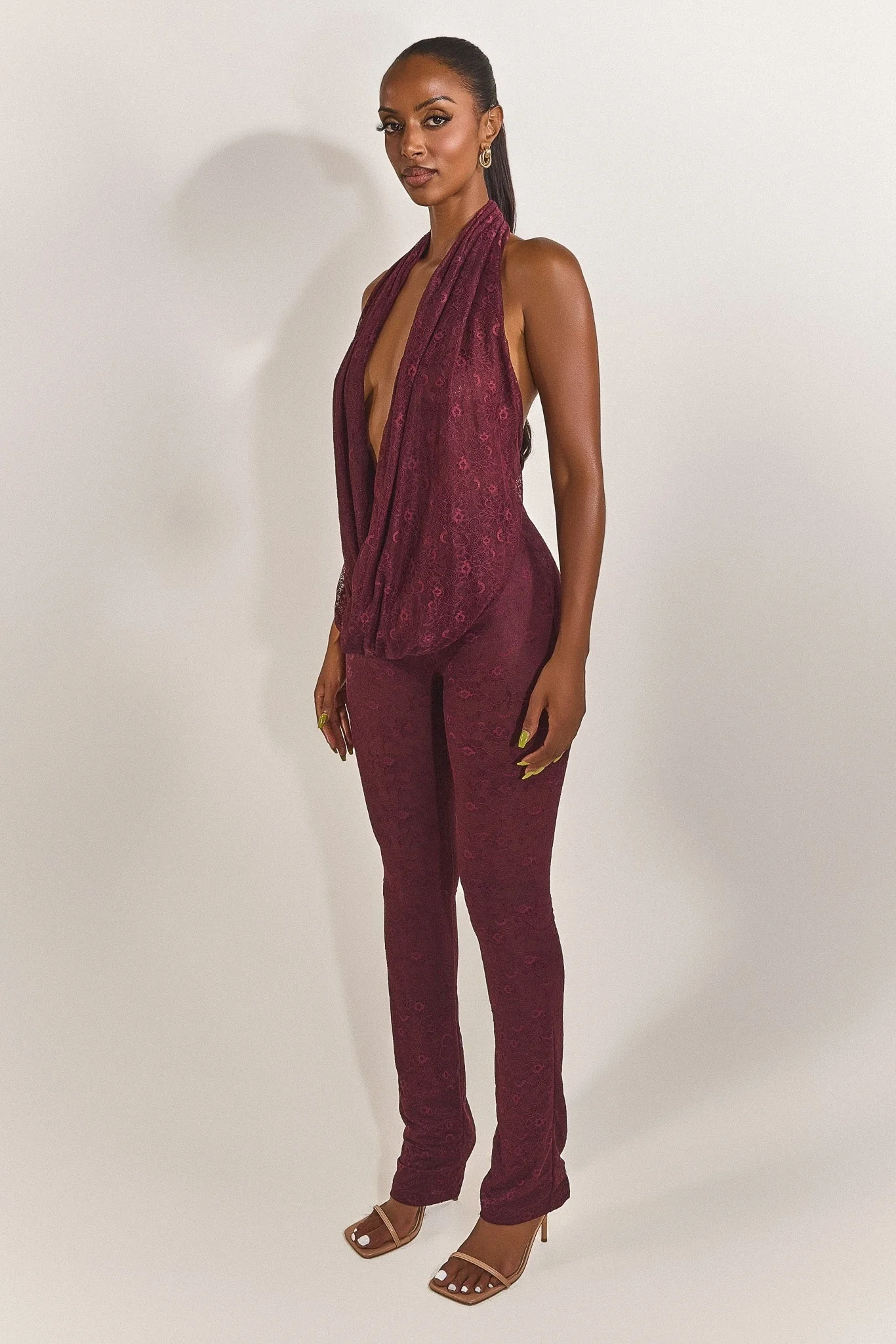 The Leia Top in Plum Lace - Image 12