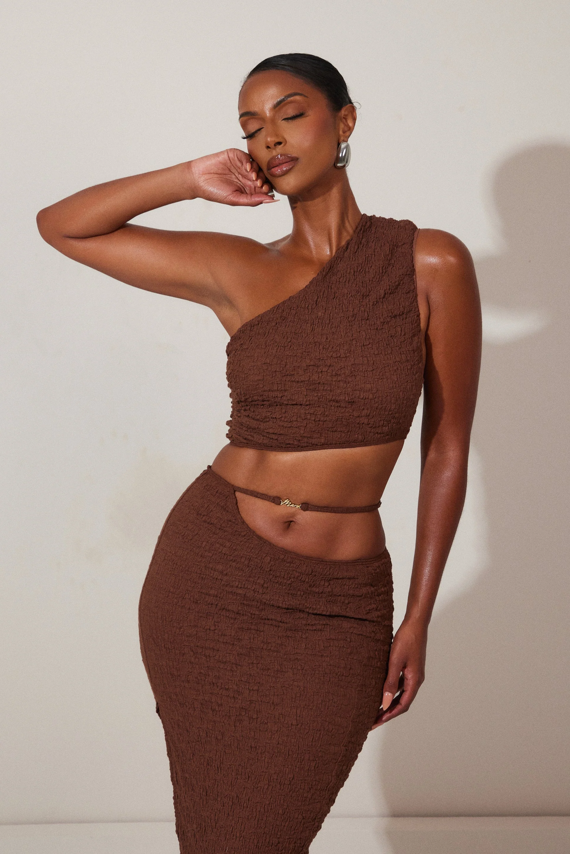 The Mars Detail Asymmetric Textured Set in Brown - Image 11