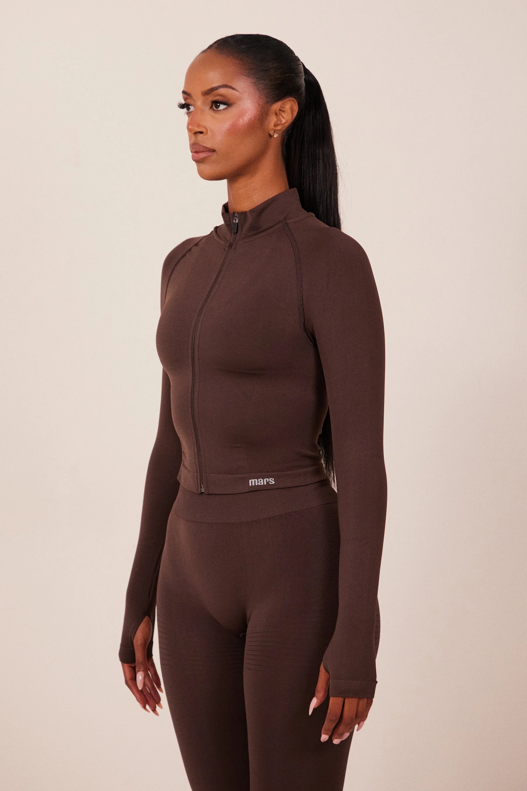 The Mars Seamless Zip Jacket in Brown - Image 4