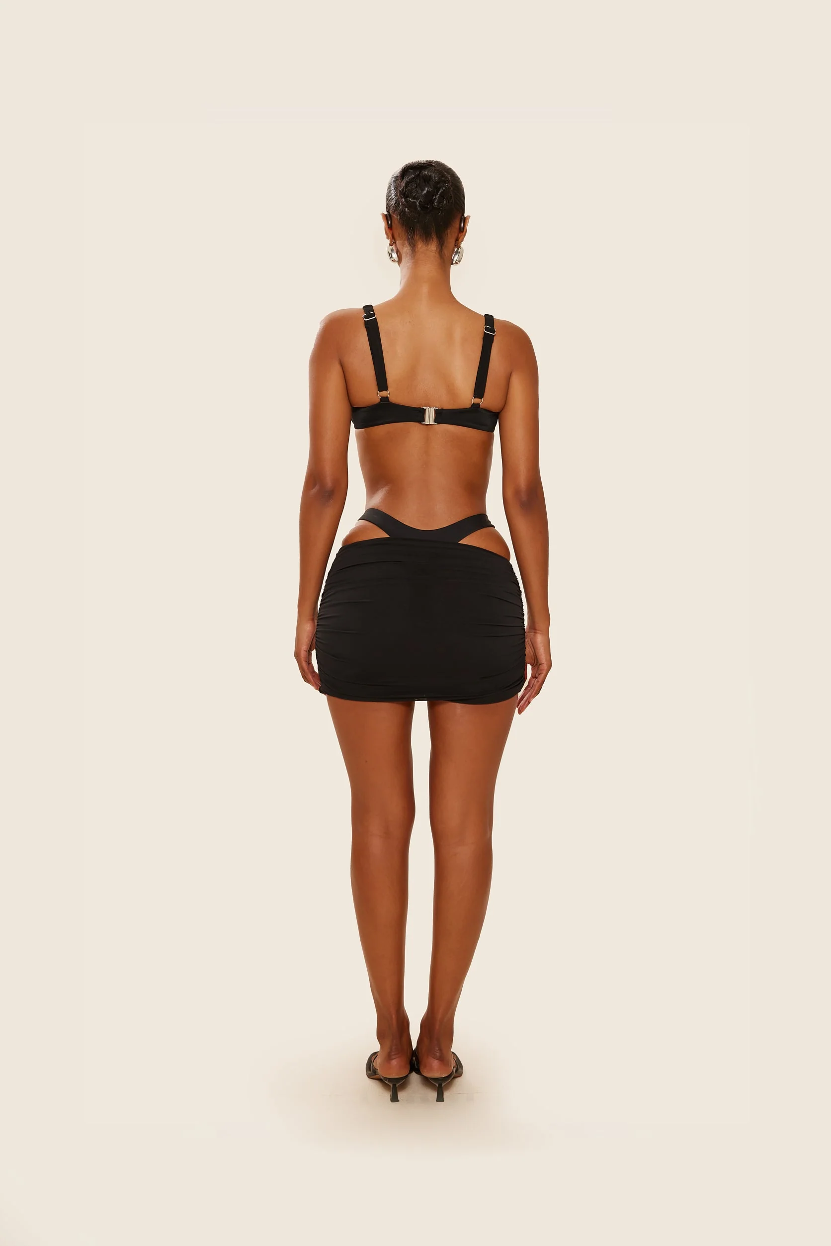 The Nicole Coverup - Image 4