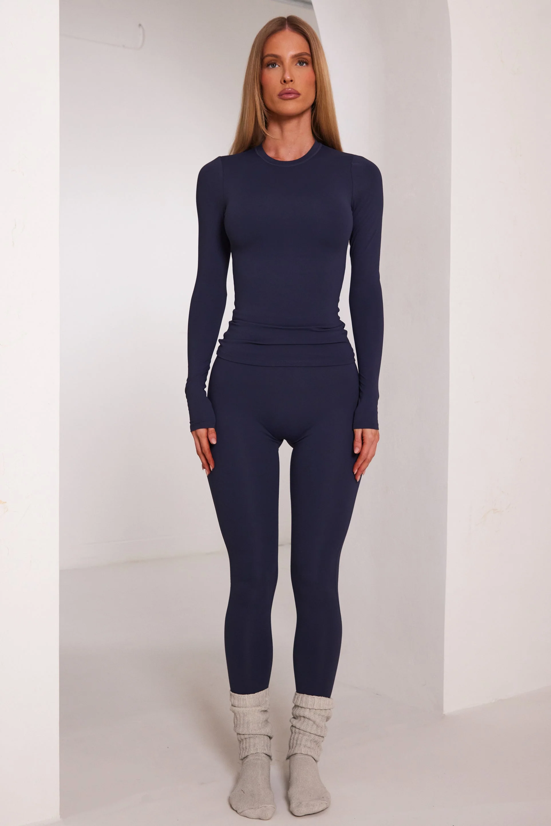 The Sculpt Leggings in Navy - Image 4