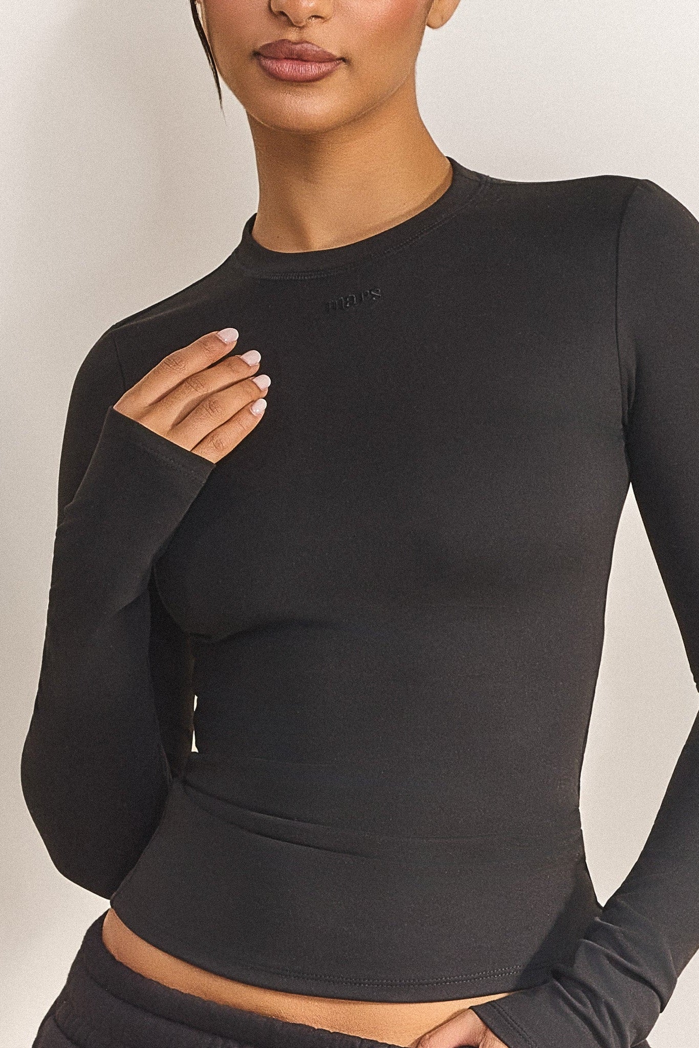 The Sculpt Long Sleeve Top in Black - Image 5