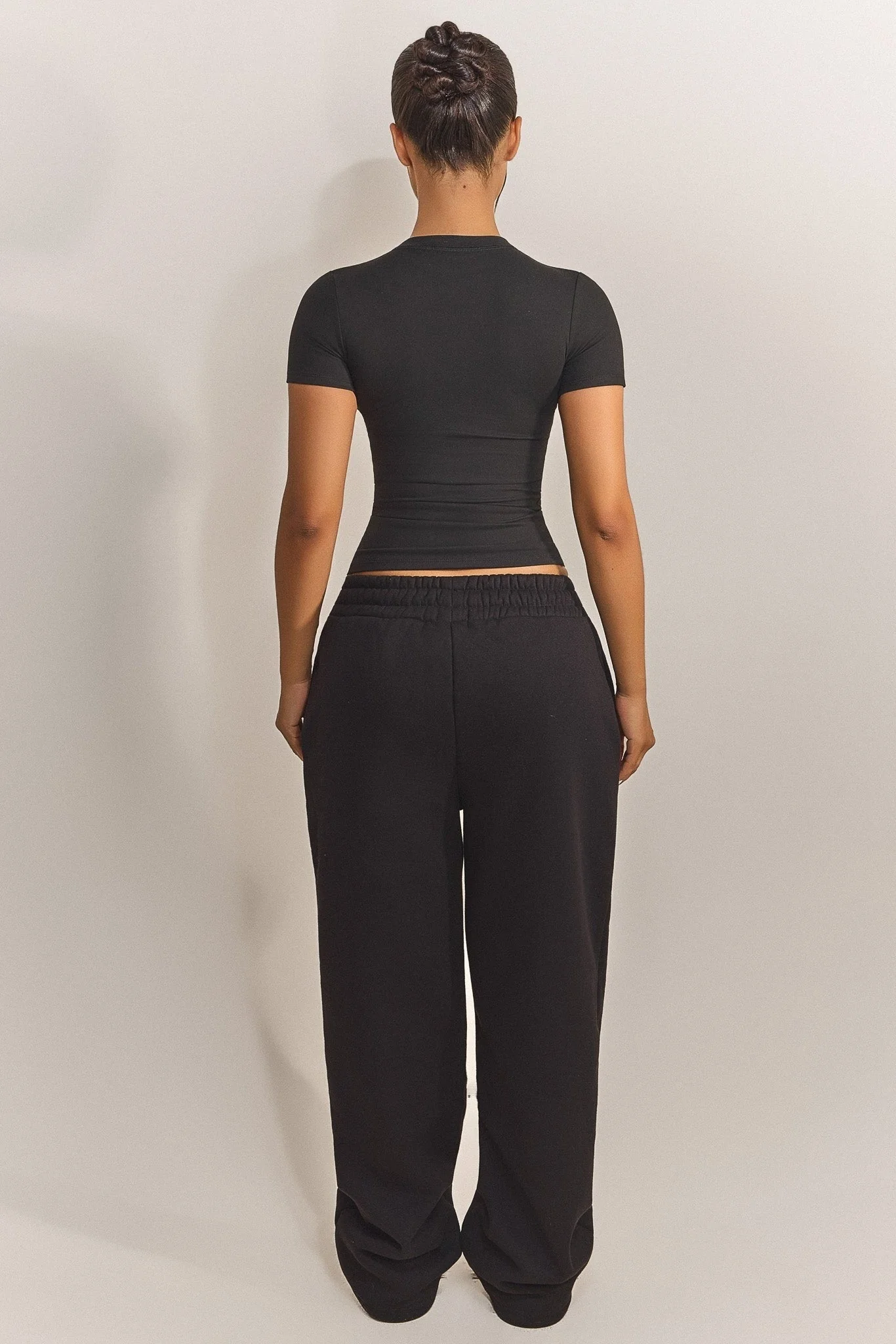 The Sculpt Short Sleeve Top in Black - Image 5