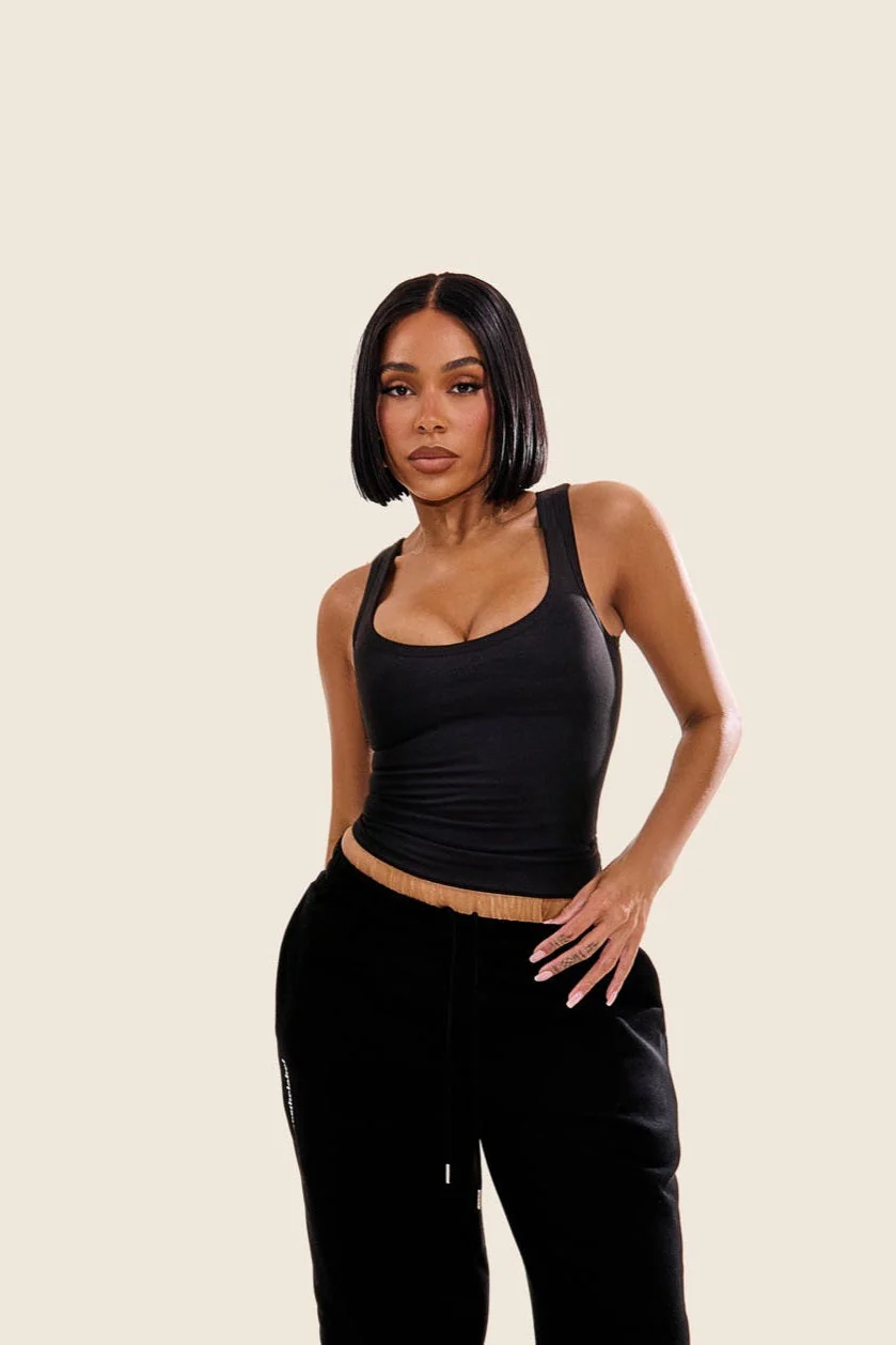 The Sculpt Vest in Black - Image 9