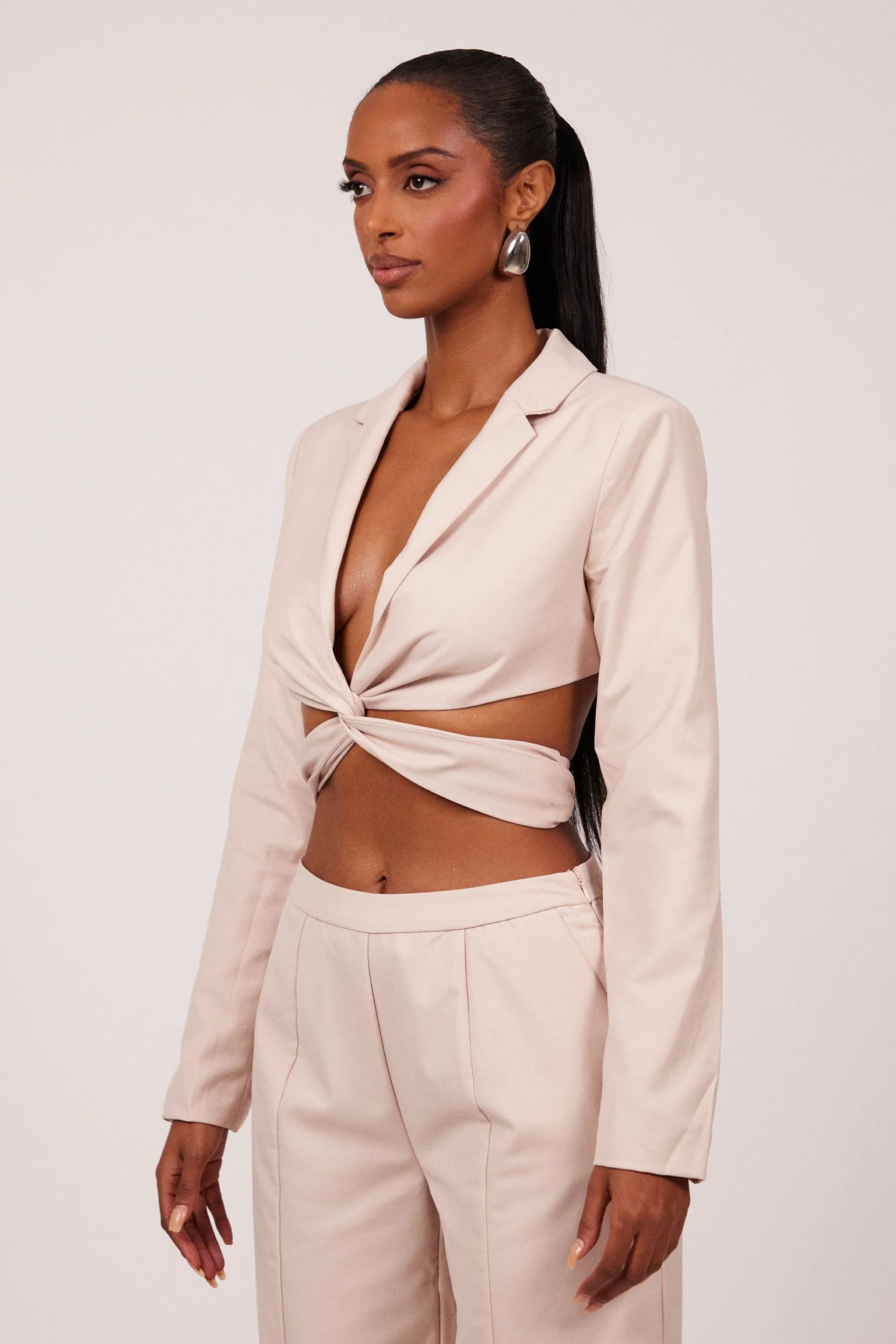 The Thea Blazer in Pink Nude - Image 5