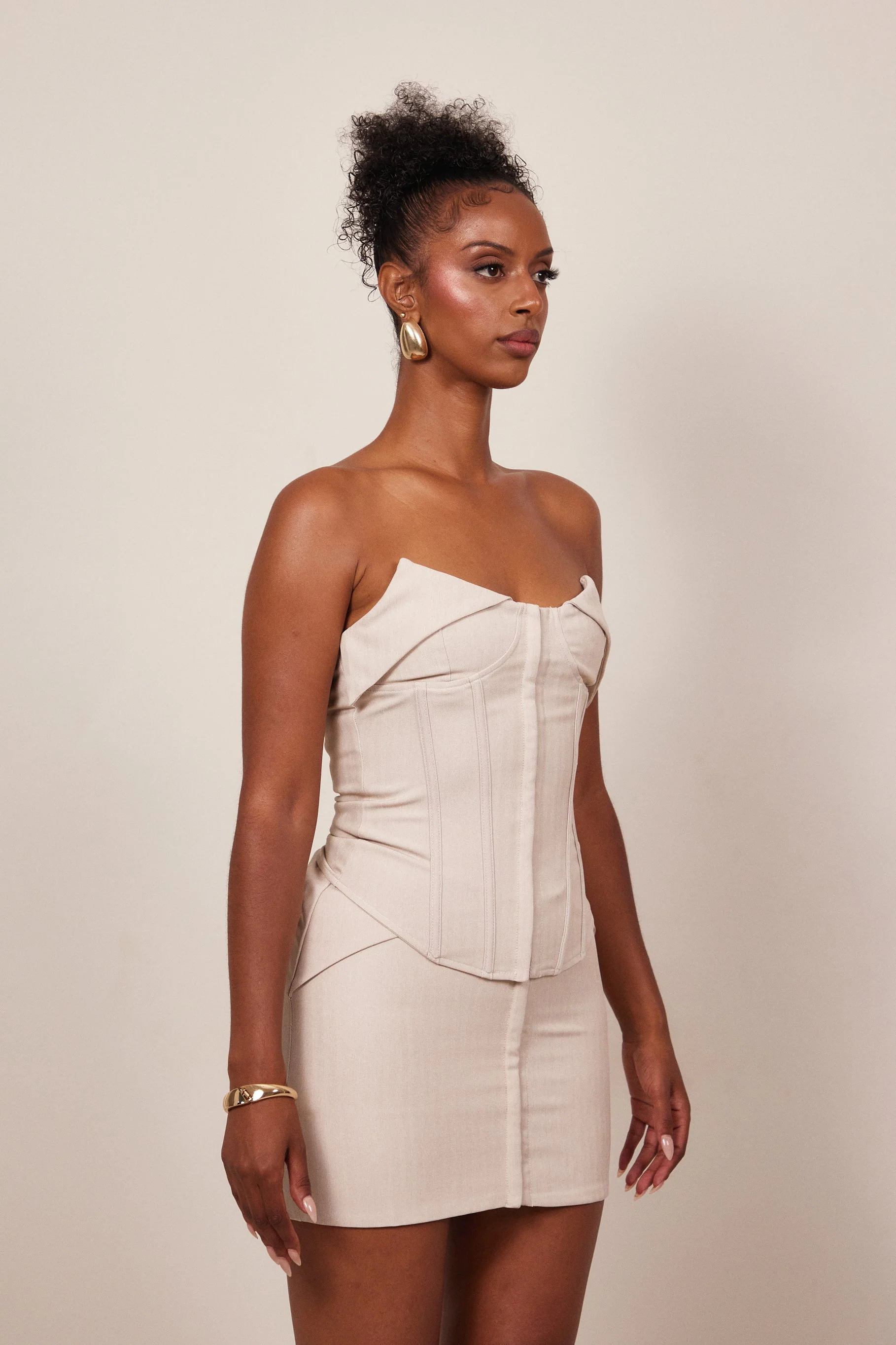The Eloise Set - Image 2