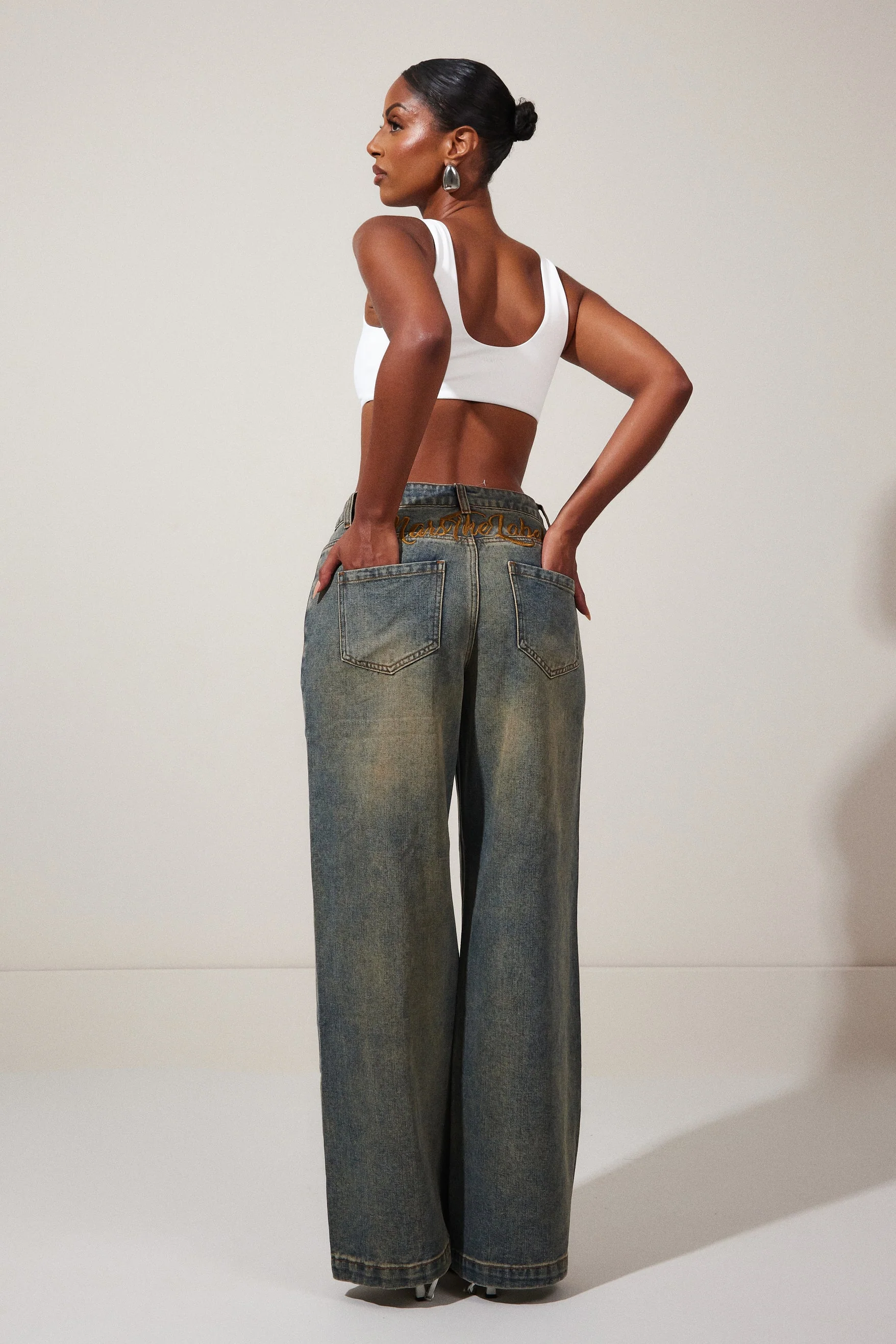 The Zoya Jeans in Dark Wash - Image 12
