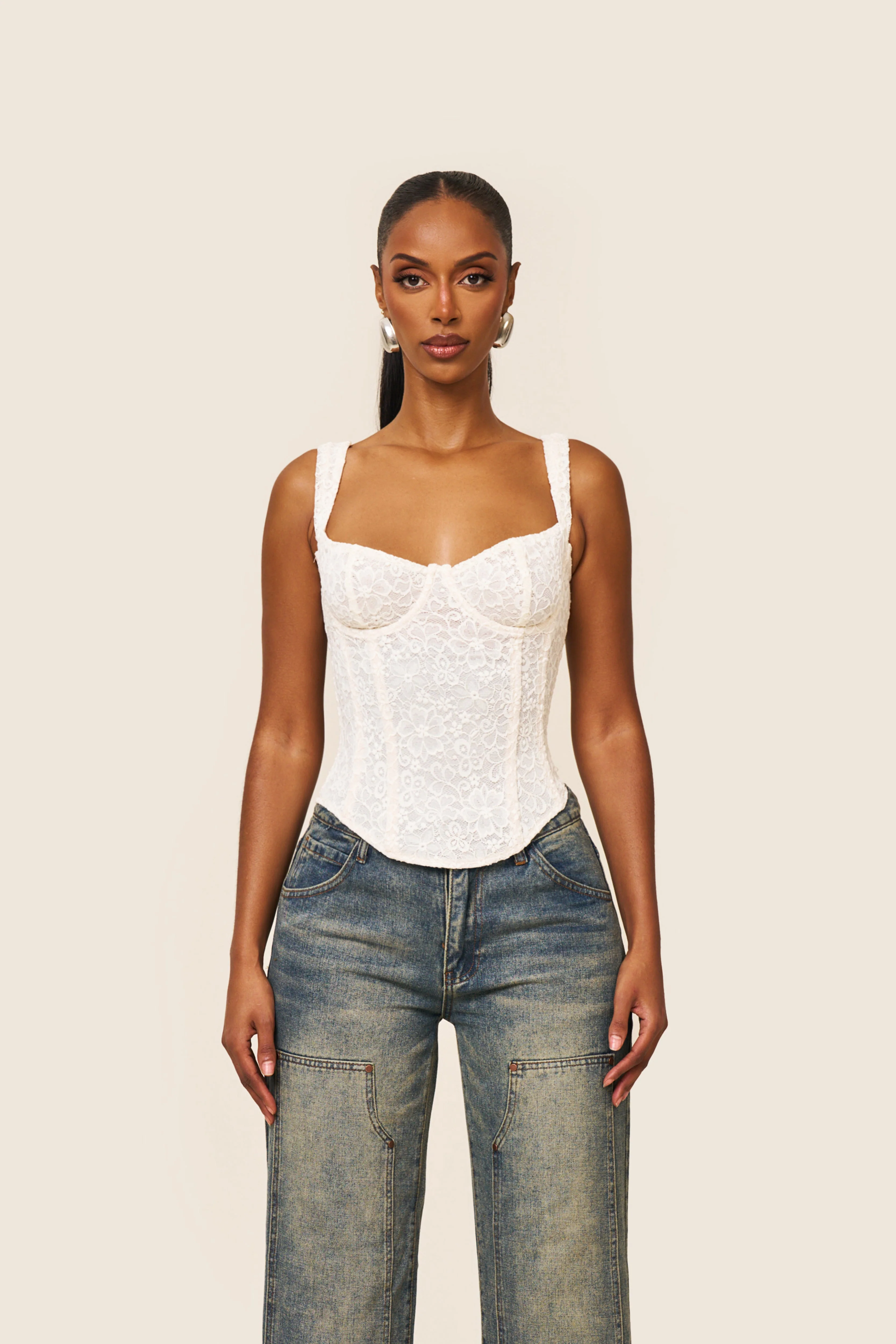 The Zoya Jeans in Dark Wash - Image 4