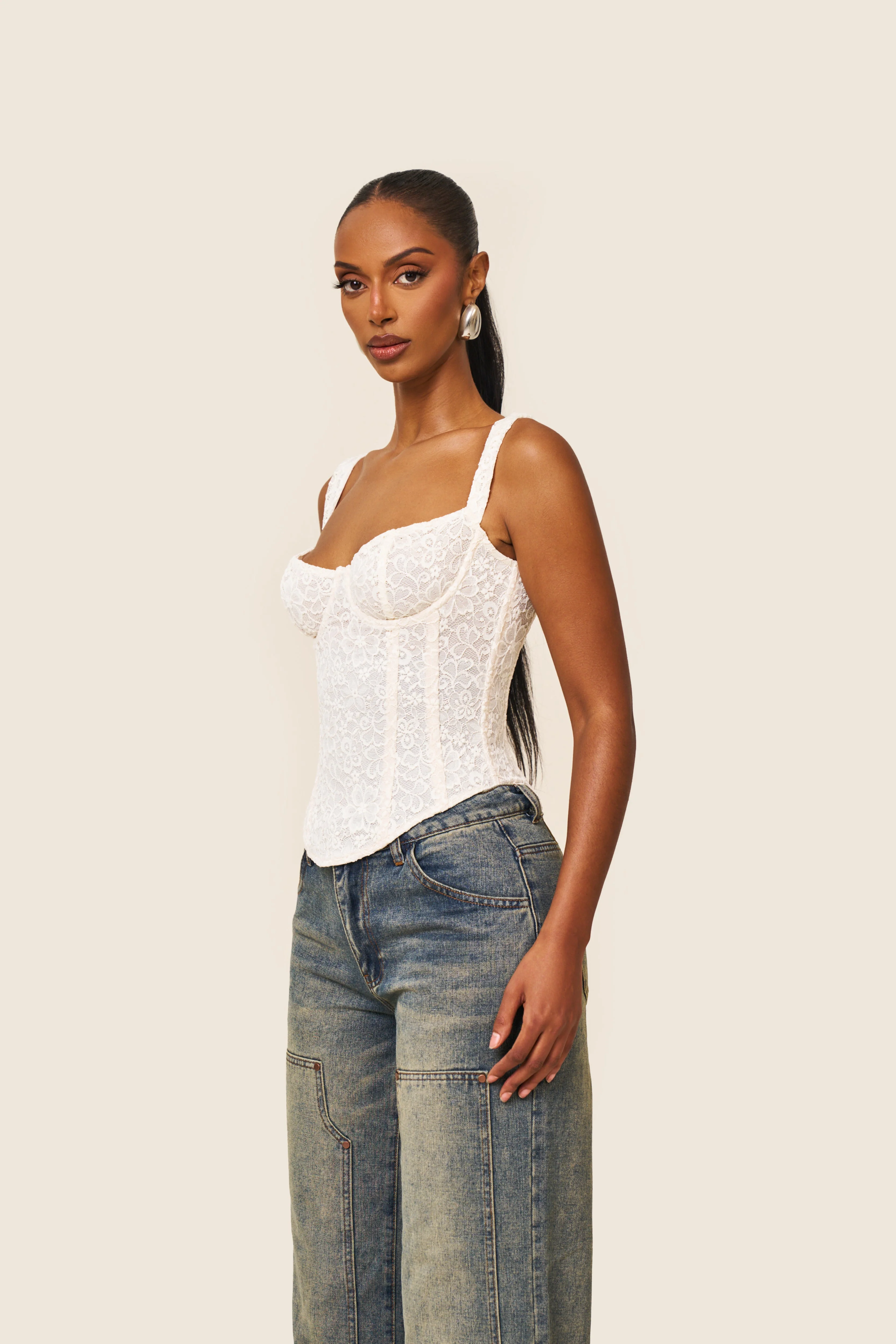 The Zoya Jeans in Dark Wash - Image 7
